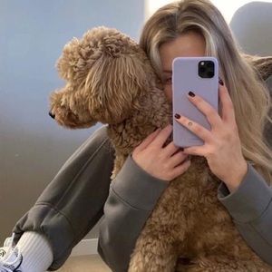 Meet your Posher, Gifted